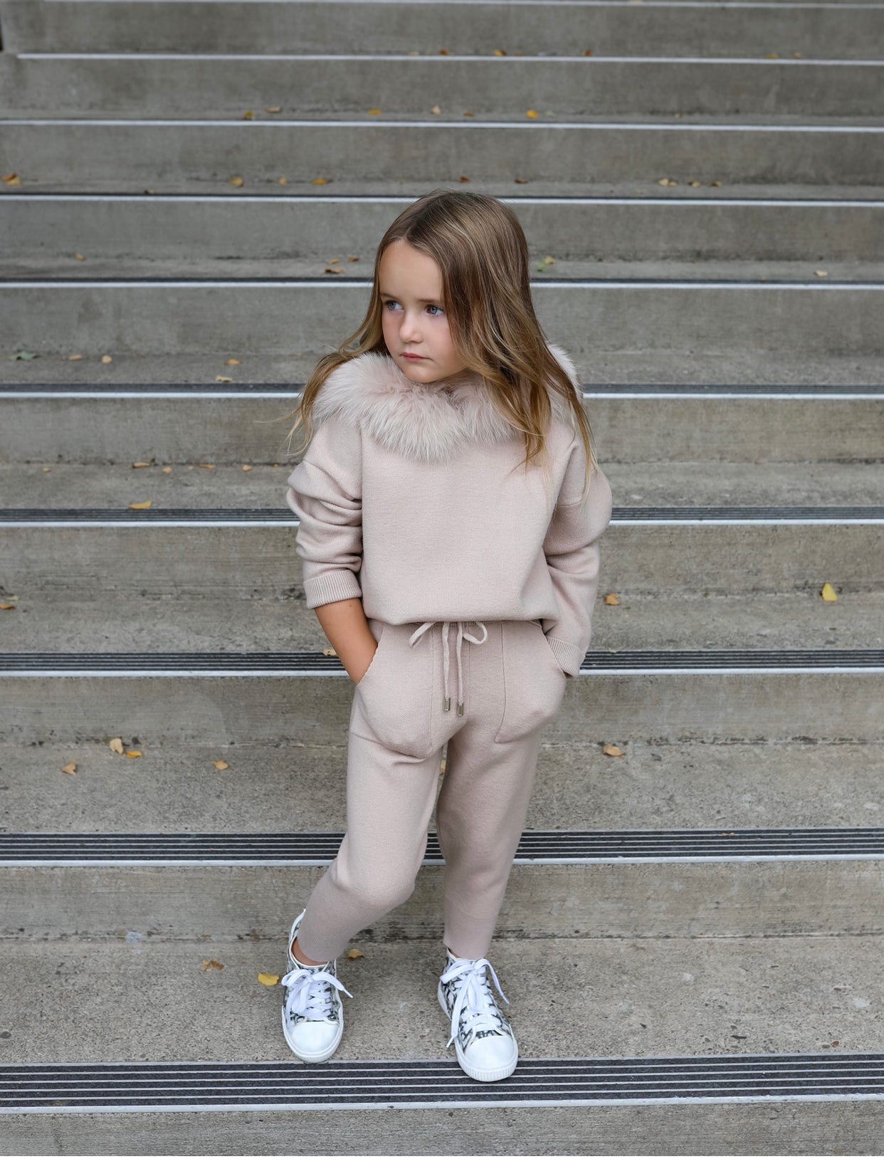 Knitted lounge suit / Cappuccino