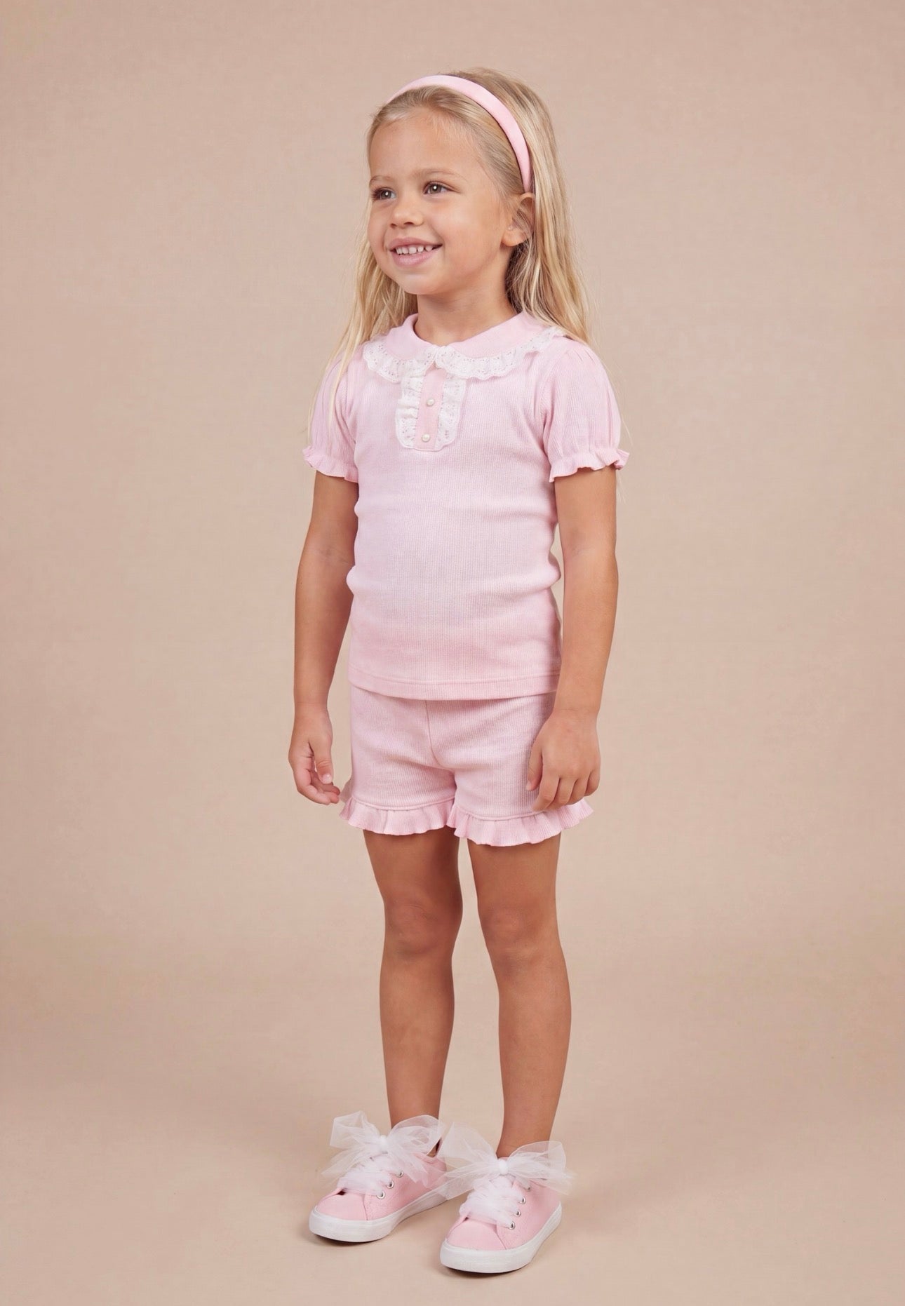 Girls Lace detail top and ruffle shorts set / Pink