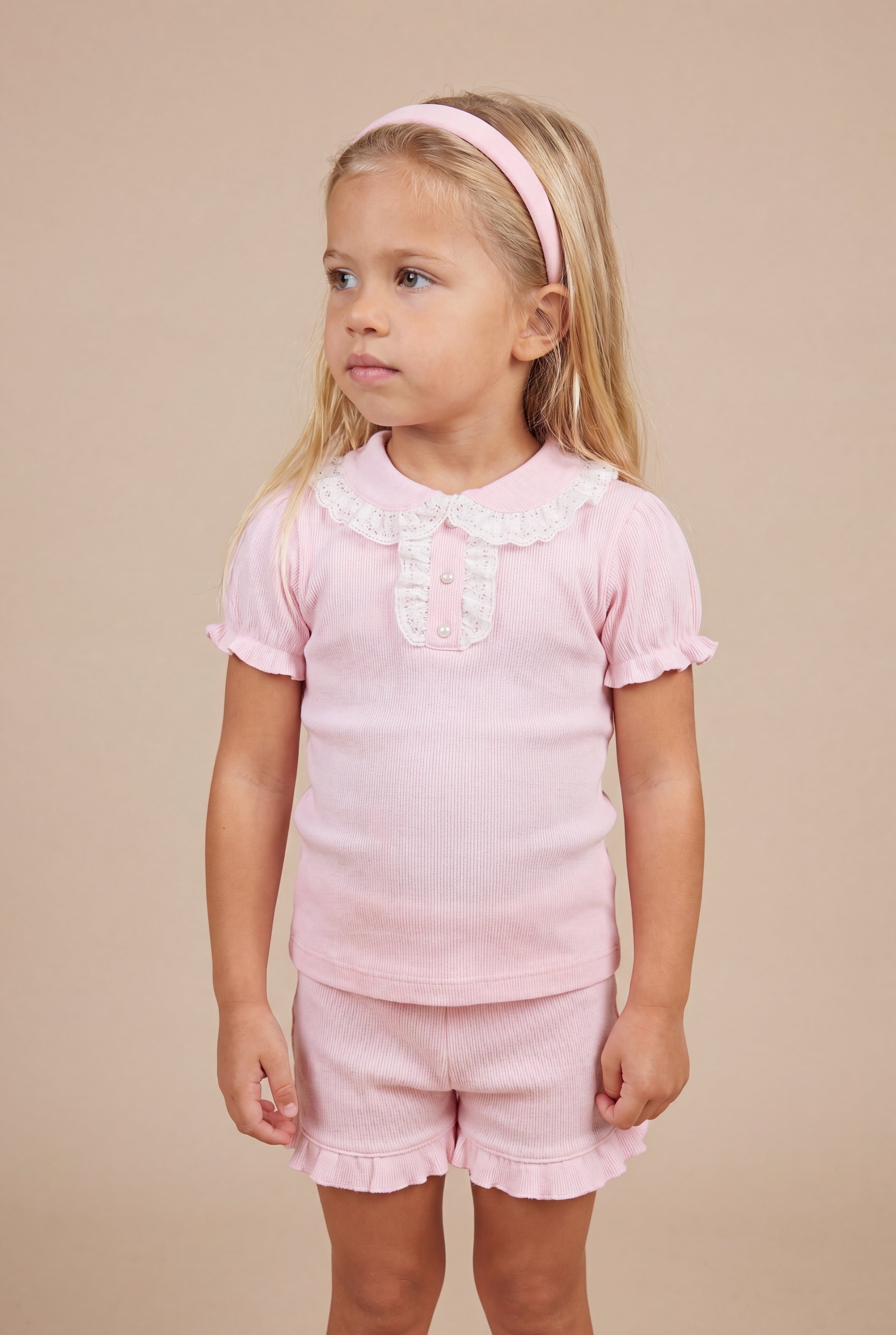 Girls Lace detail top and ruffle shorts set / Pink