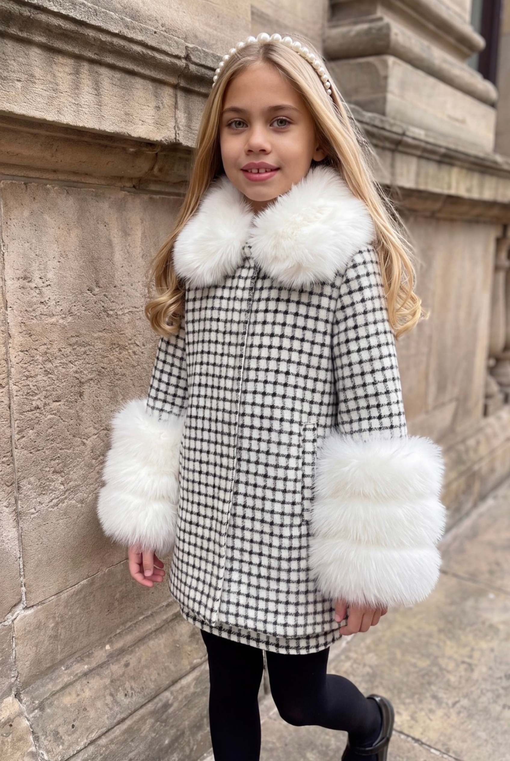 Mayfair coat with fur collar and cuffa