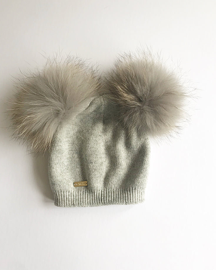 Cashmere double pompom hat